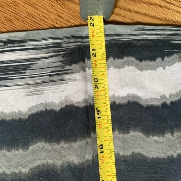 Elie Tahari exclusively for Nordstrom Skirt Sz 4 - Picture 13 of 16